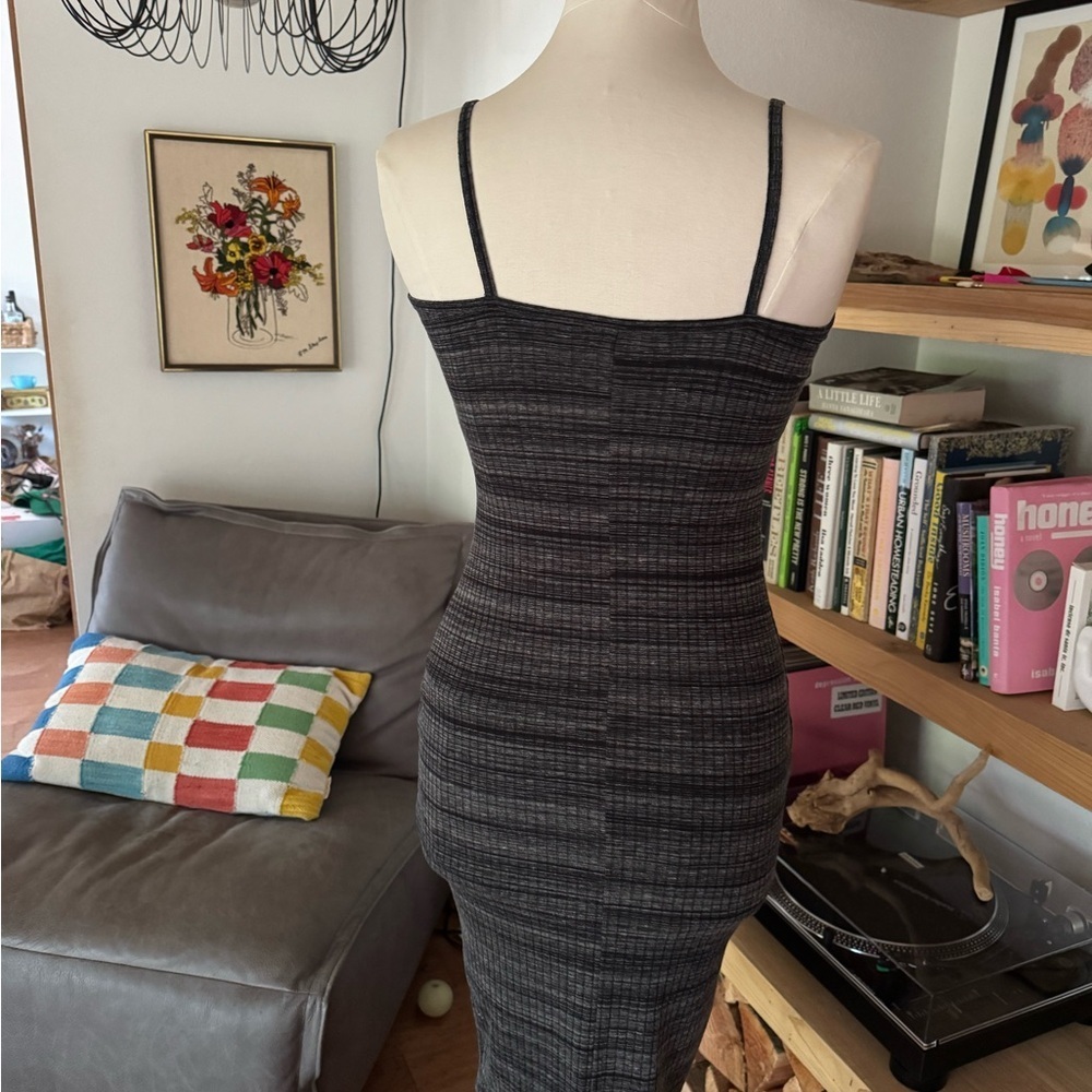 Express 90’s Black and Gray Midi Dress - Picture 3 of 4